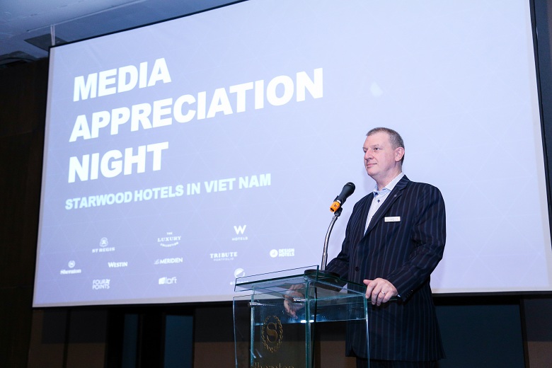 Ông Scott Hodgetts, Tổng Giám Đốc Sheraton Saigon Hotel‎.