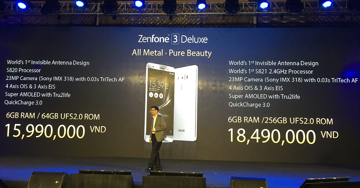 Giá bán và cấu hình của Zenfone 3 Deluxe.
