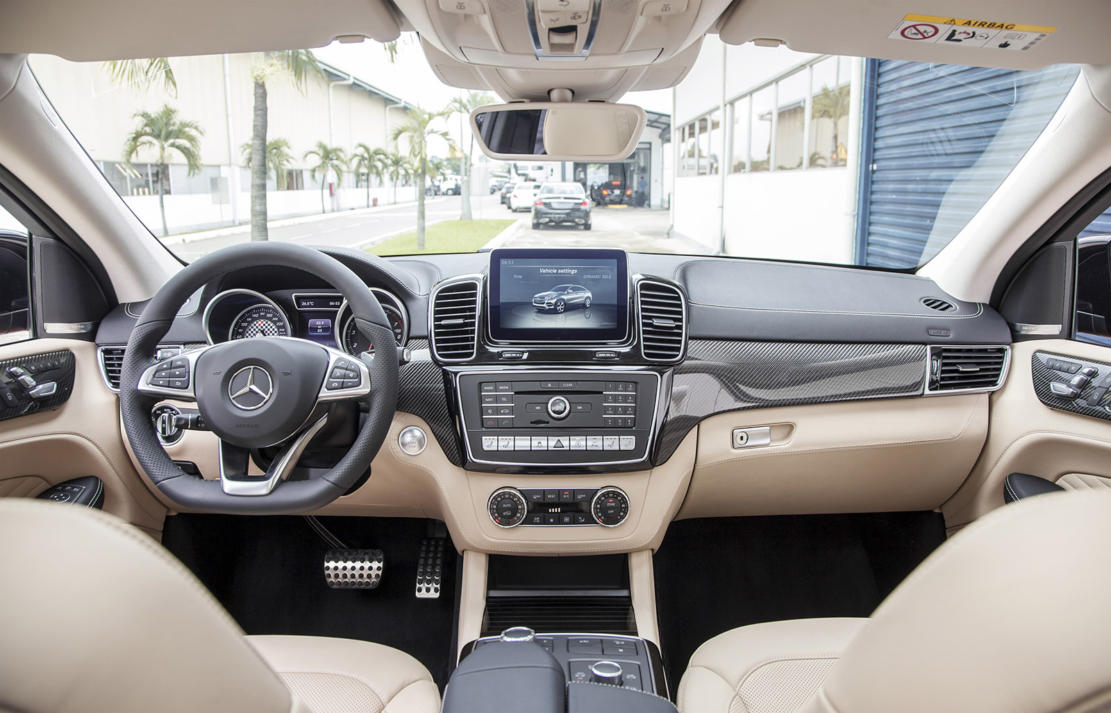 Mercedes-Benz - Chuyen dong cung dang cap thoi thuong_3
