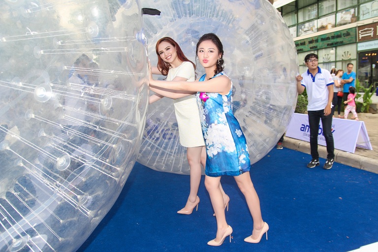 Trò chơi Zorbing Ball..
