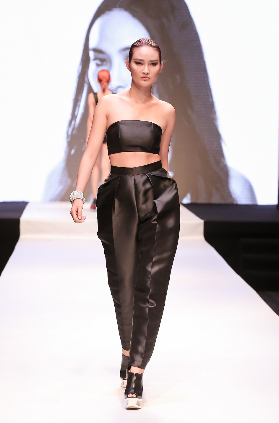 Hà Thị Út Trang