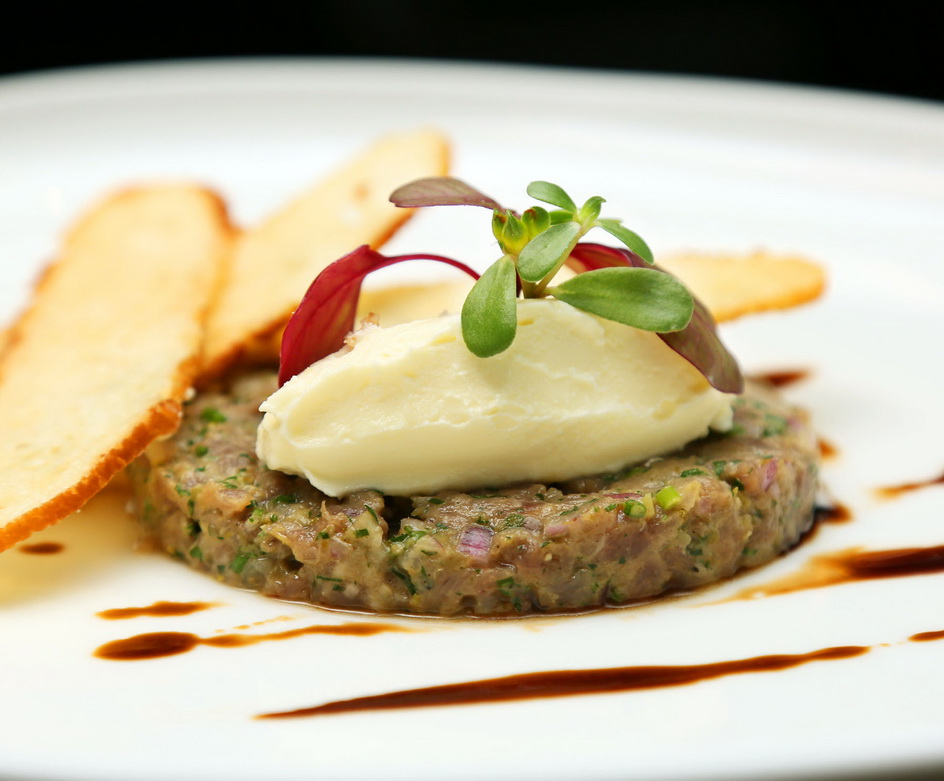 Steak Tartare Weeks-main-s_resize