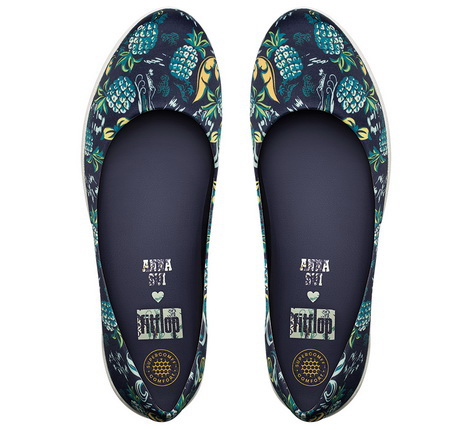 FitFlop™ bat tay voi Anna Sui 7