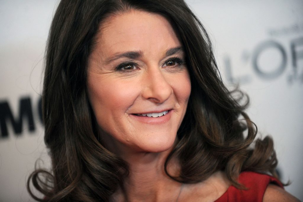 NDN_Nhung bong hoa thep truyen cam hung cho phai dep_Melinda Gates