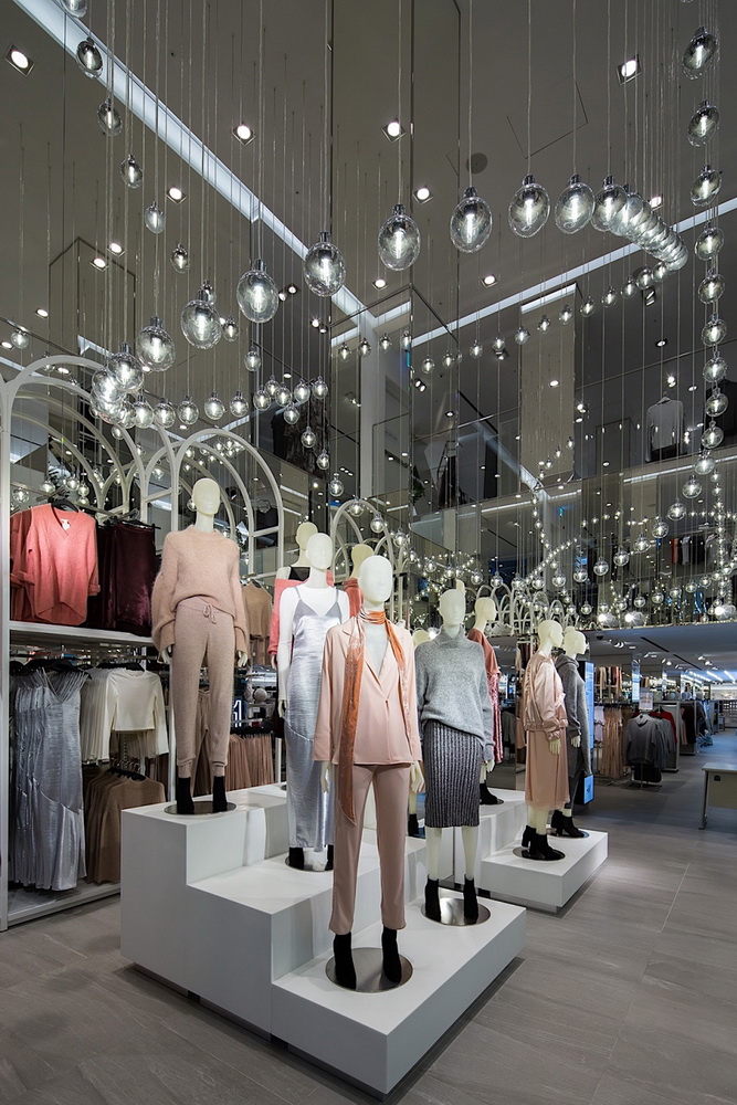 NDN_Sau Zara den luot H&M do bo vao VN tai Vincom Dong Khoi_7