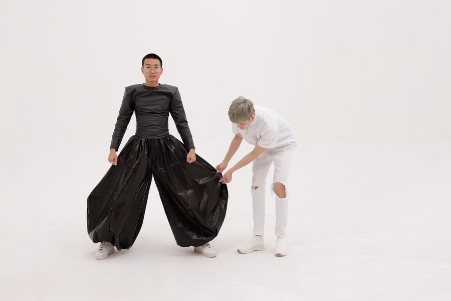 Dế Choắt, Wowy, Lăng LD diễn thời trang Nguyễn Tiến Truyển Pepsi Tuần lễ thời trang 2020