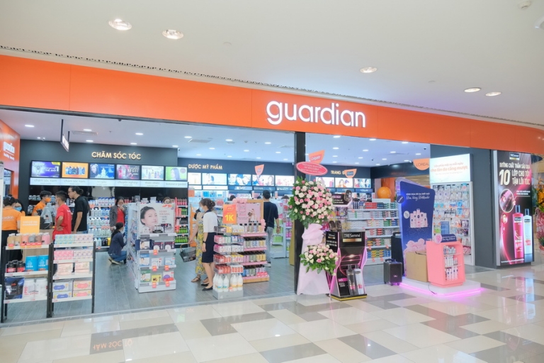Bước ngoặt của Guardian với cửa hàng phiênbảnmới đầu tiên tại Việt