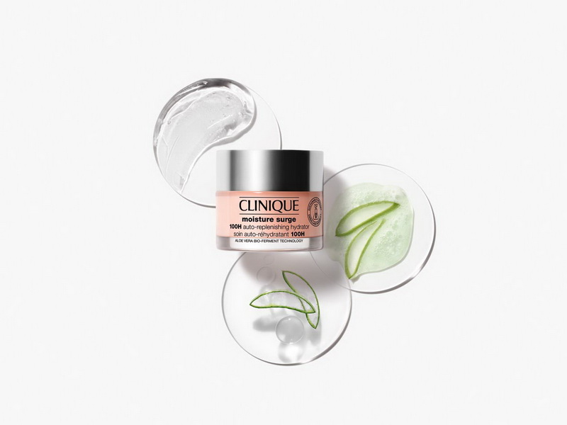 Clinique Estée Lauder ra mắt kem dưỡng ẩm thế hệ mới Moisture Surge 100H Auto-Replenishing Hydrator cấp ẩm sâu tăng cường độ ẩm