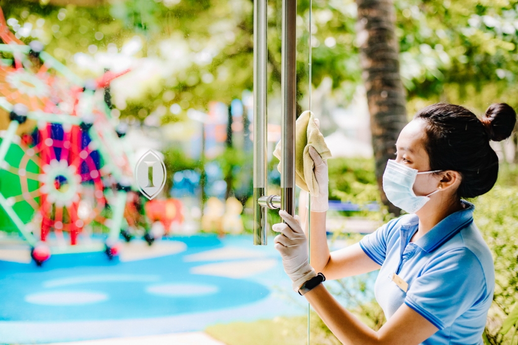 khu nghỉ dưỡng InterContinental Phu Quoc Long Beach triển khai chiến dịch IHG Clean Promise