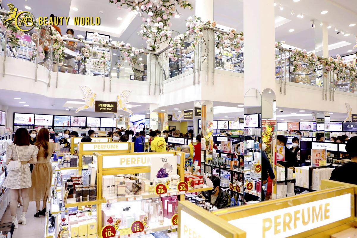 AB Beauty World ra mắt siêu thị thứ 12 