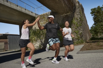 Ra mắt phiên bản adidas Supernova mới: Tạo niềm vui cho những bước chạy bộ
