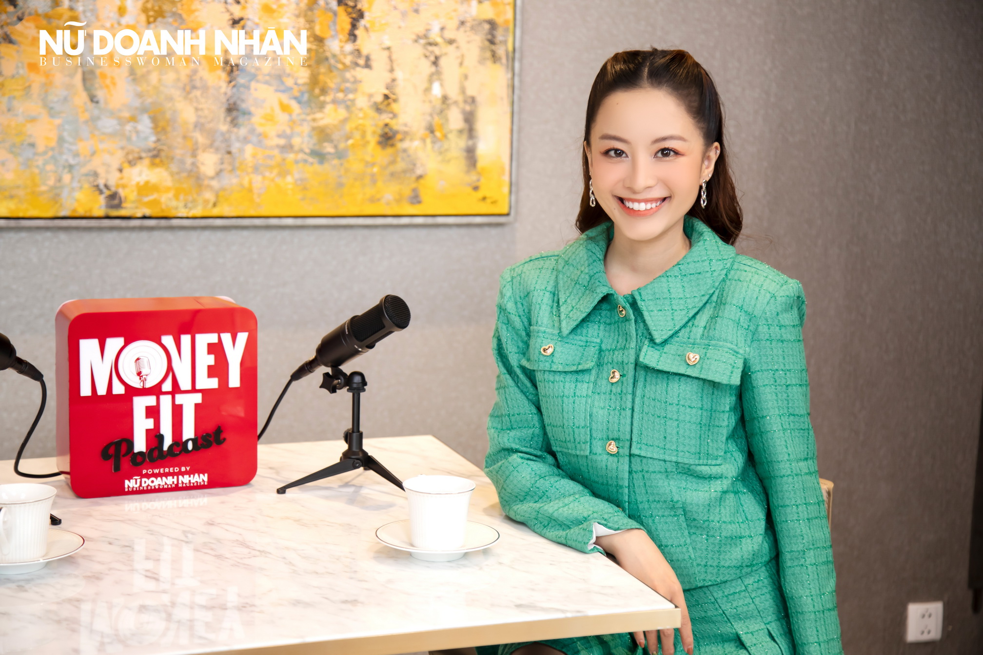 MC Tuyền Tăng hào hứng dẫn dắt podcast về tài chính dành cho giới trẻ