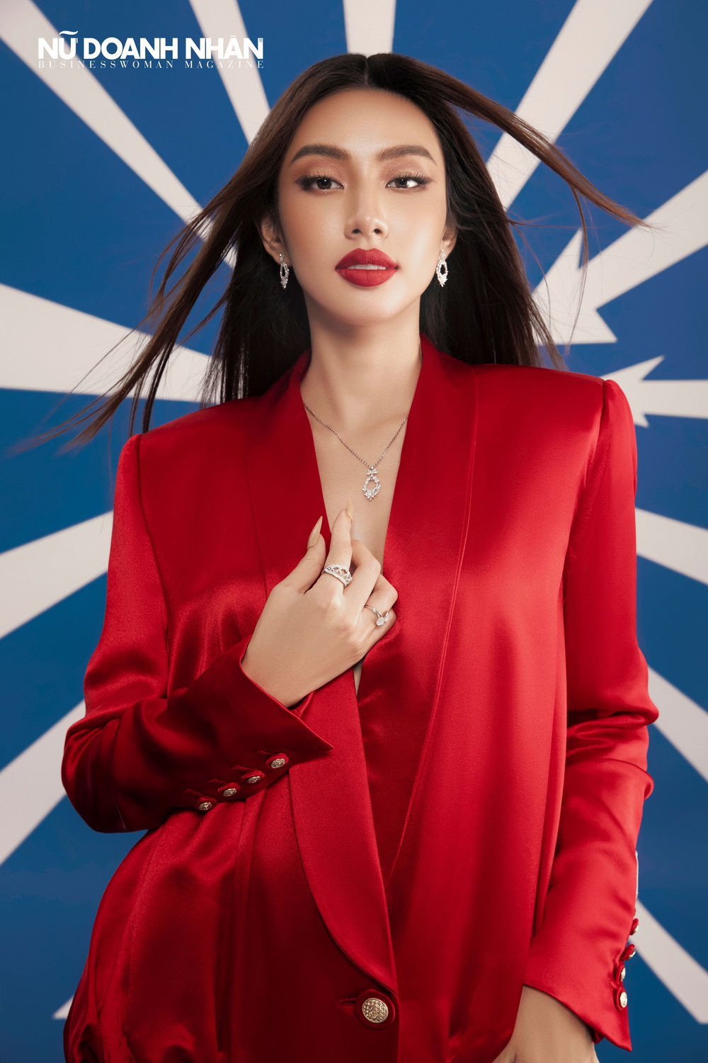 Phỏng vấn Hoa hậu Hòa bình Quốc tế 2021 Nguyễn Thúc Thùy Tiên Miss Grand International 2021
