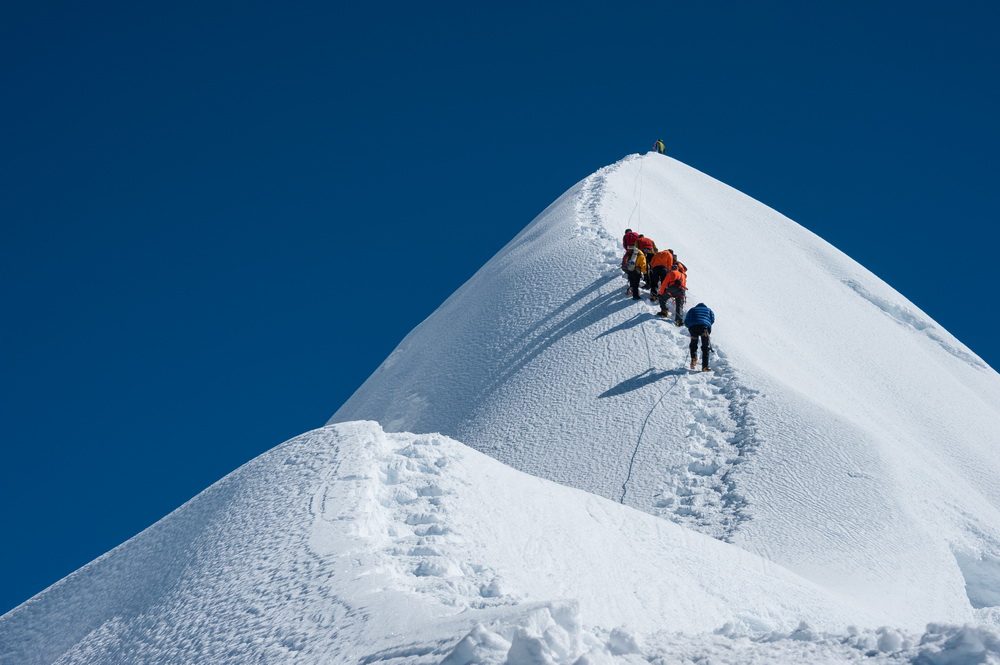 Du lịch mạo hiểm đến Everest