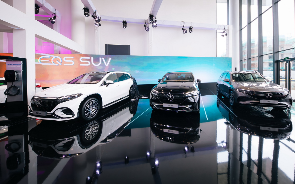 Mercedes-Benz Việt Nam ra mắt bộ 3 SUV điện