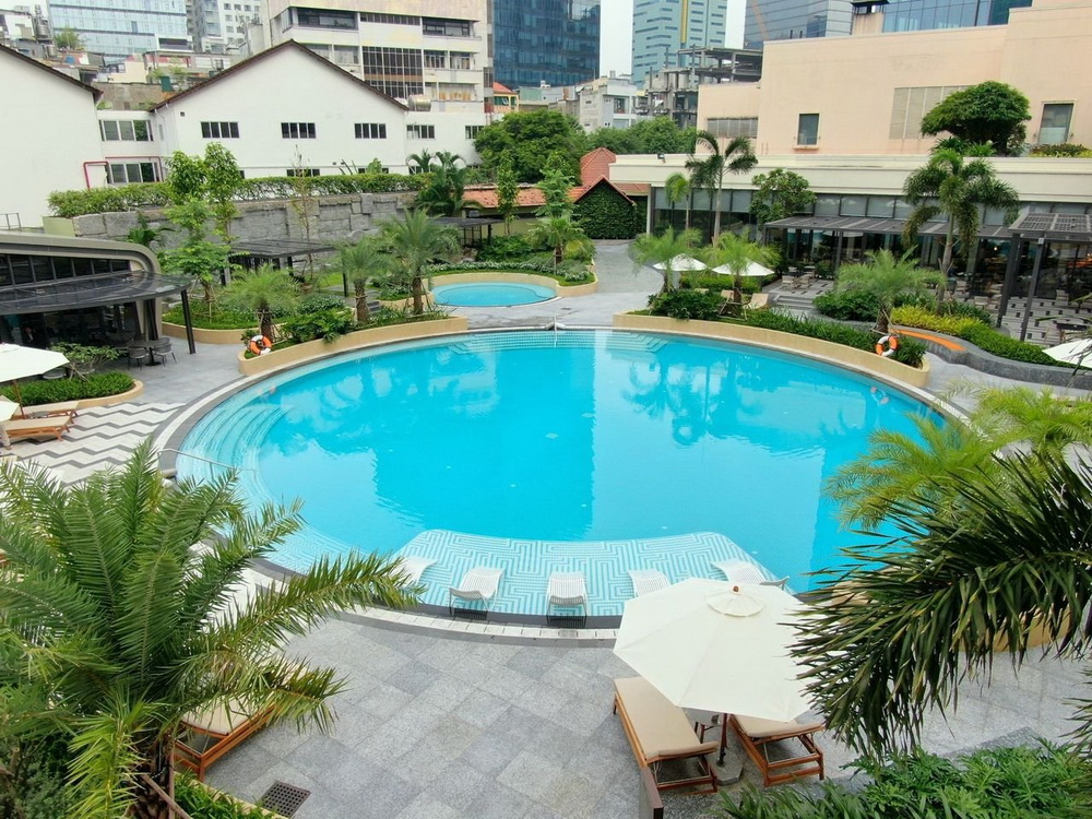 Lotte Sài Gòn sở hữu hồ bơi rộng ngoài trời