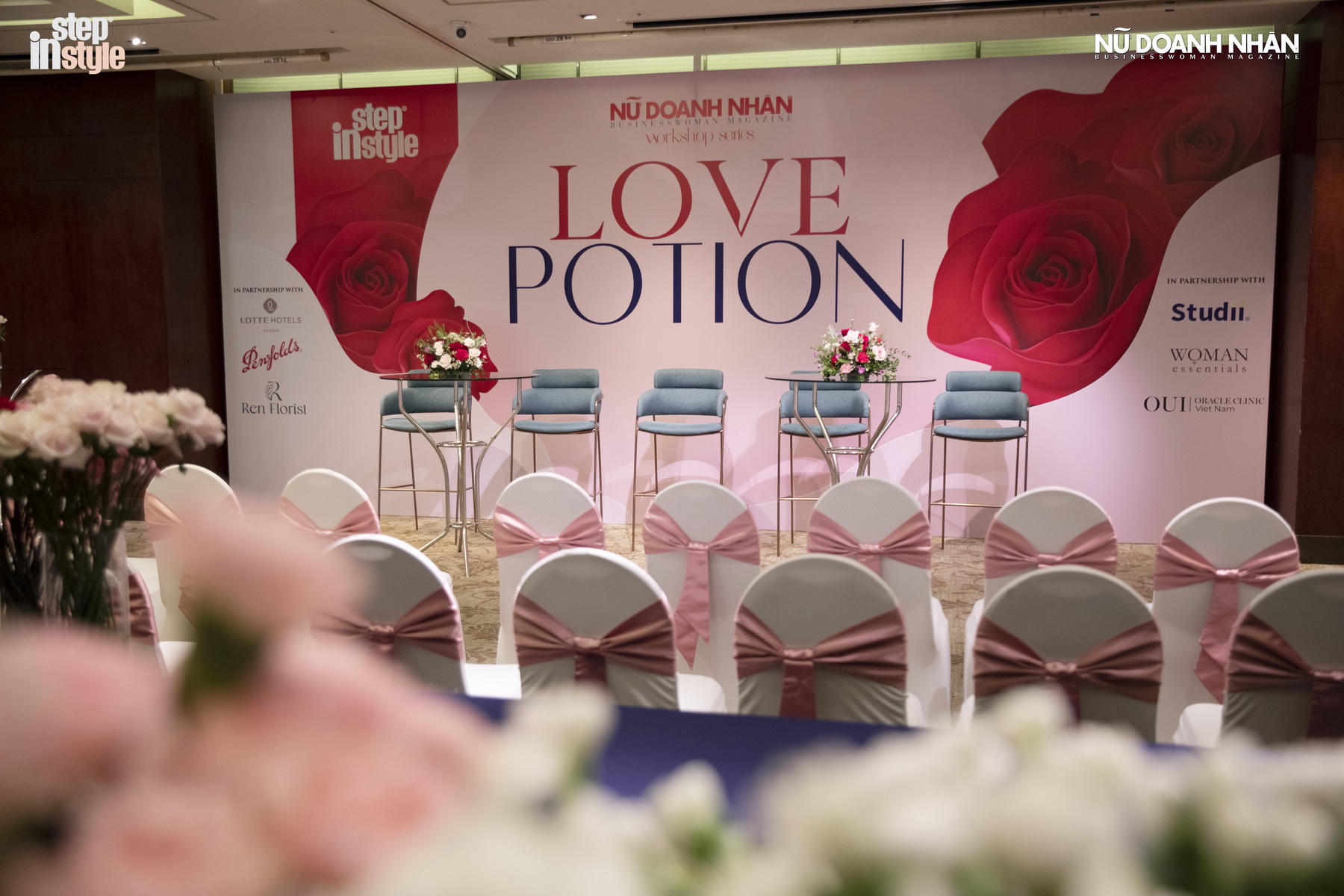 Không gian đầy chất thơ của workshop Love Potion với sự đồng hành của anh Lê Hoàng Minh, Giám đốc sáng tạo