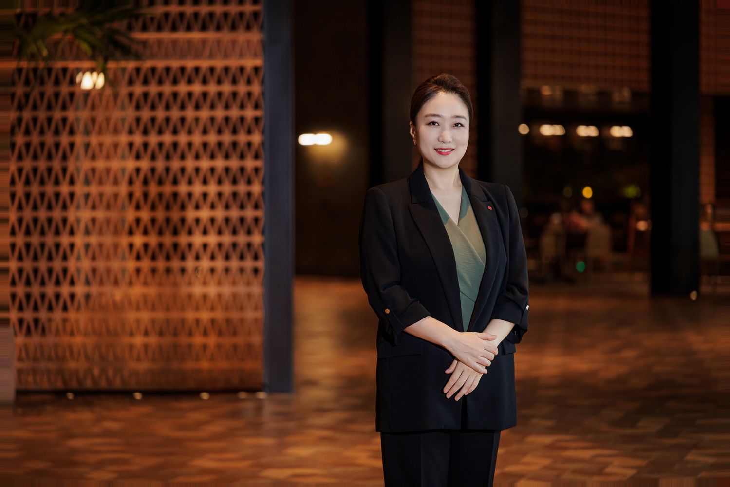 Phỏng vấn nữ doanh nhân General Manager L7 West Lake Hanoi by LOTTE LEE JUNG EUN