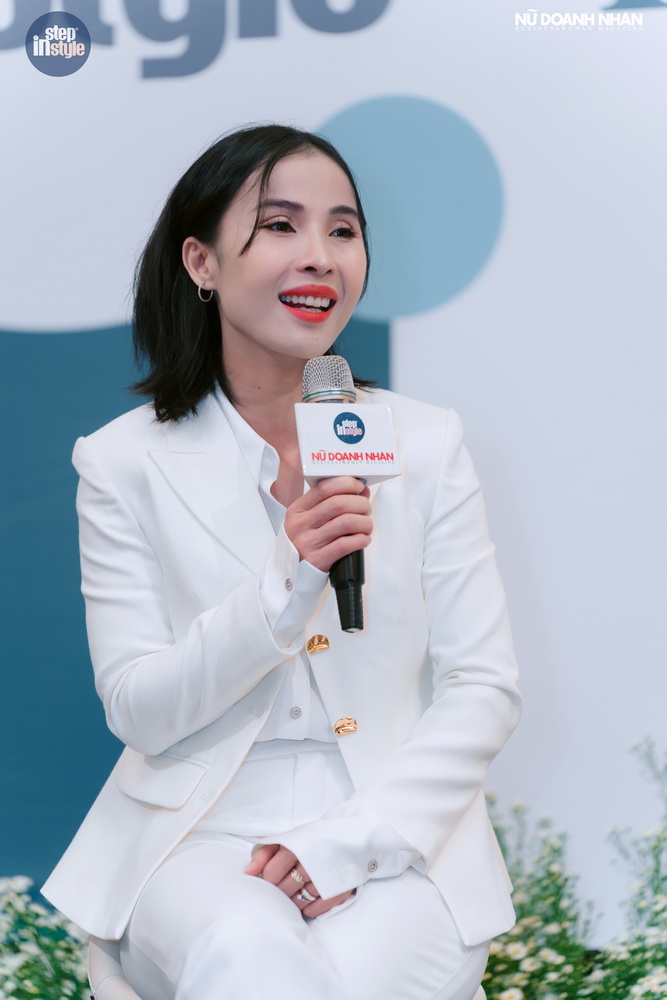 Doanh nhân Quỳnh Anh - CEO Anhvital Switzerland