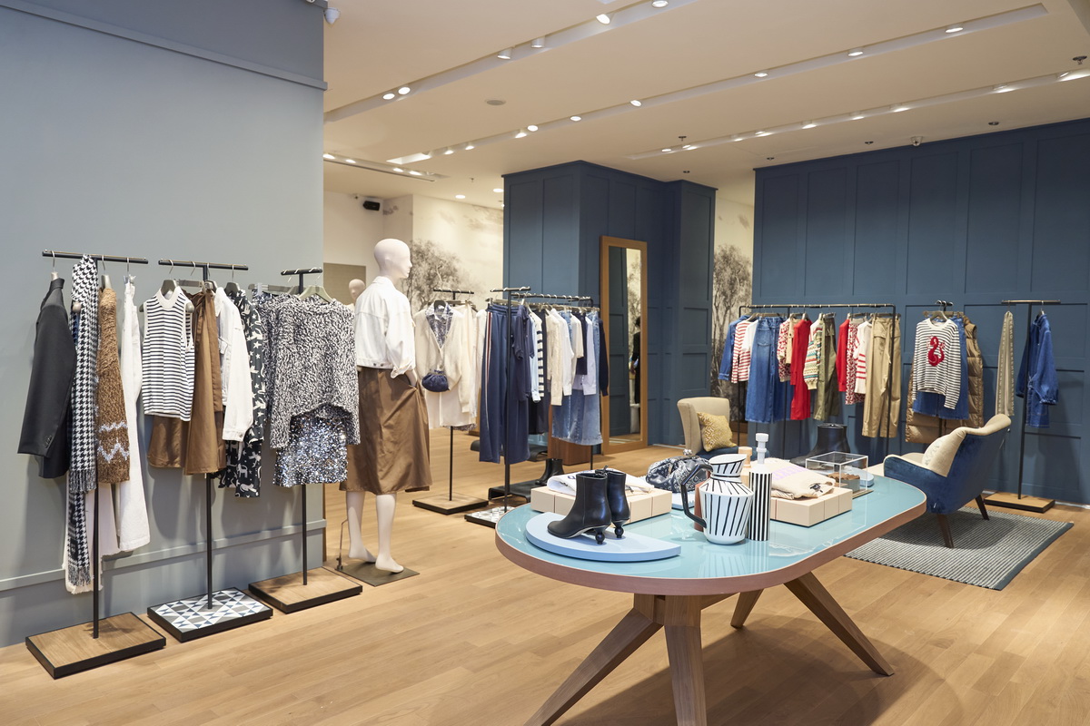 Cửa hàng Weekend Max Mara