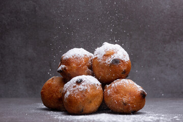 Oliebollen, Hà Lan