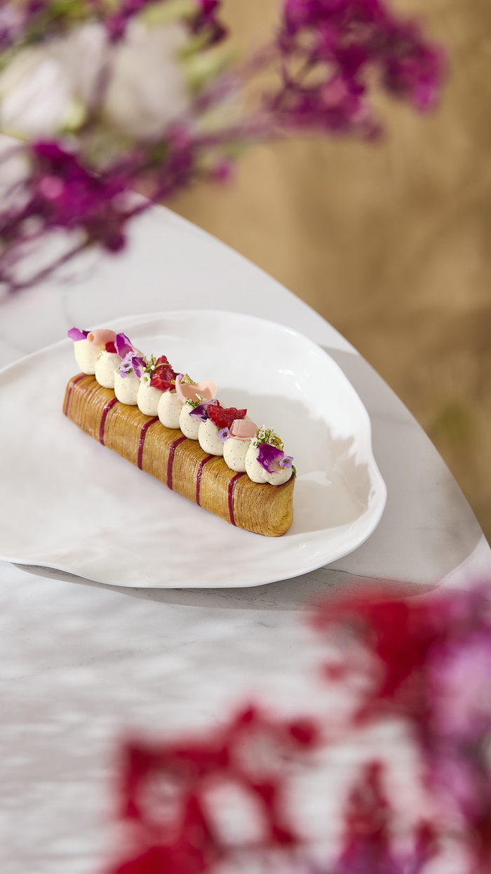 Sofitel ra mắt bộ sưu tập croissant La Haute Croissanterie lấy cảm hứng từ hoa