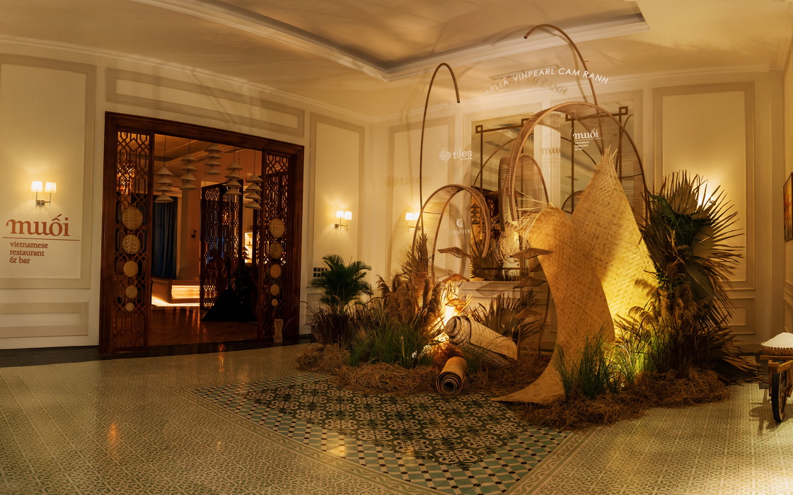 Meliá Vinpearl Cam Ranh Beach Resort chính thức ra mắt nhà hàng Muối