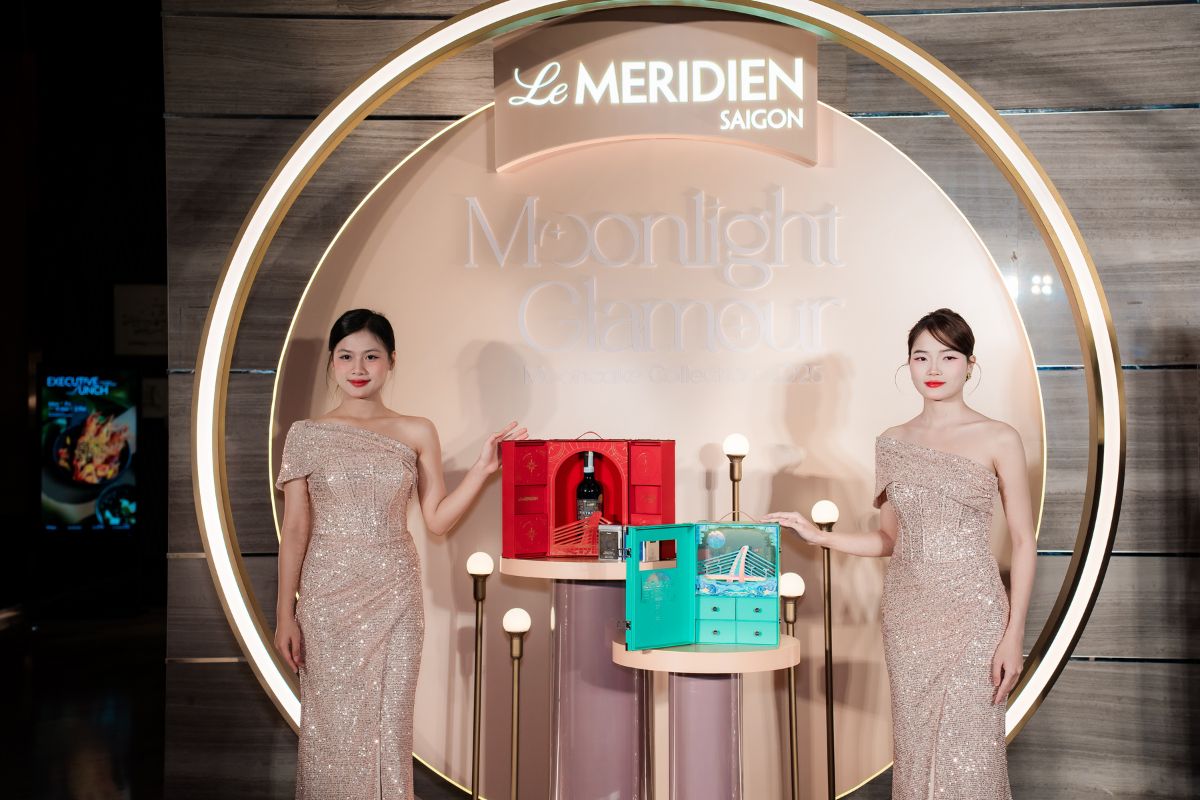 bánh Trung Thu “Moonlight Glamour - Nguyệt Sắc Phồn Châu” với hương vị đặc sắc