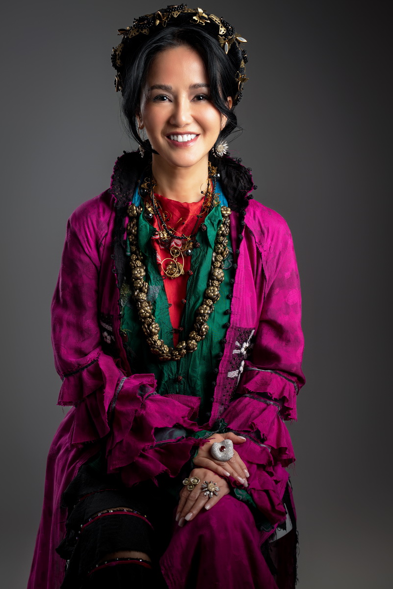 Hồng Nhung