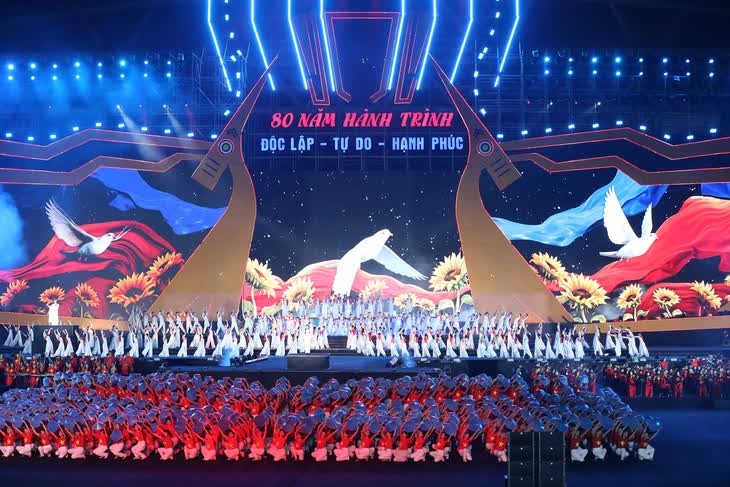 Tinh thần yêu nước, bản sắc dân tộc