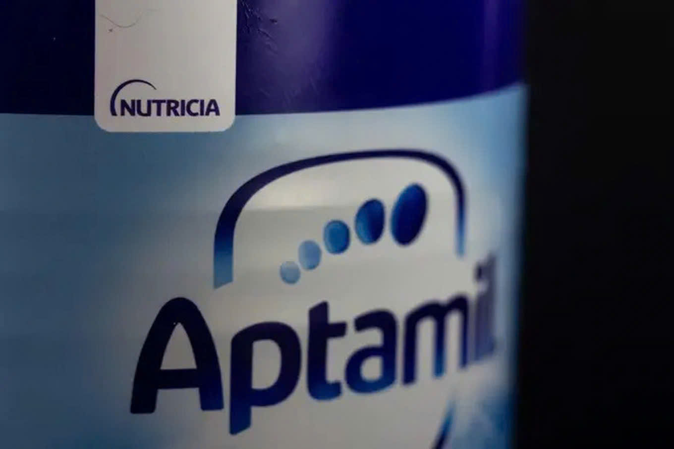 Một lô sữa Aptamil bị thu hồi do chứa độc tố cereulide