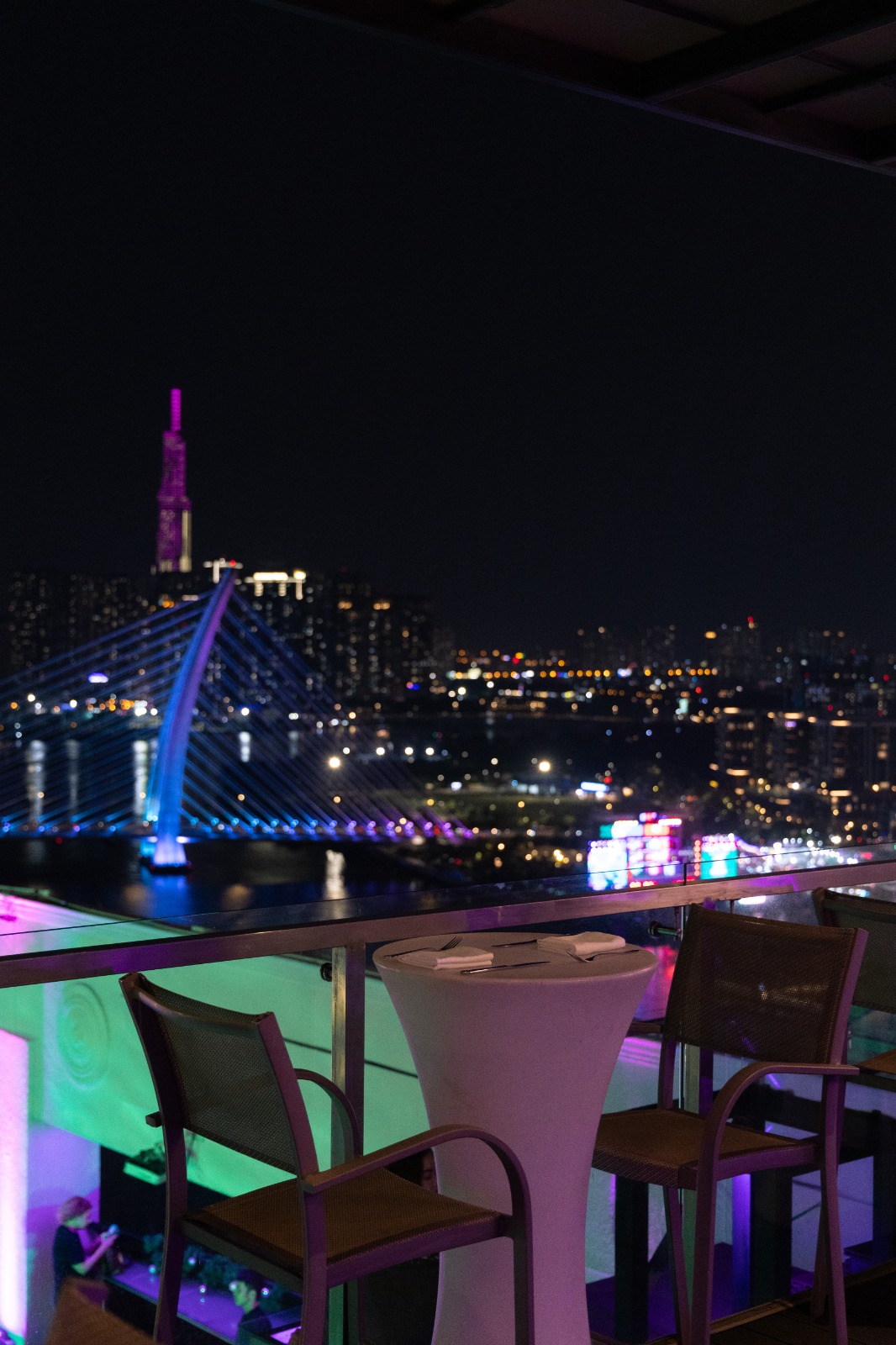 Renaissance Riverside