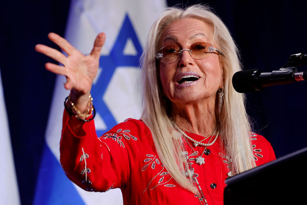 Miriam Adelson với khoảng 37,5 tỷ USD tài sản