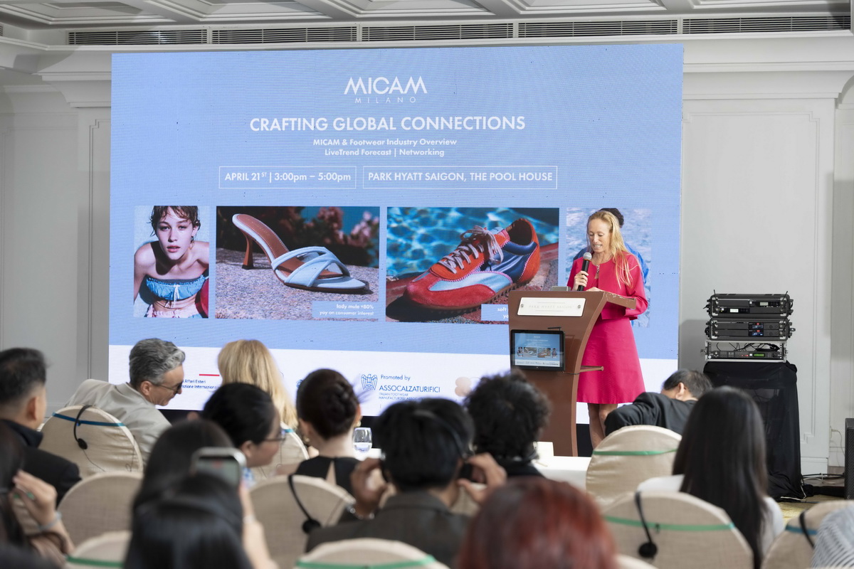 Bà Alessandra Tognonato, Tổng Lãnh sự Ý tại TP.HCM