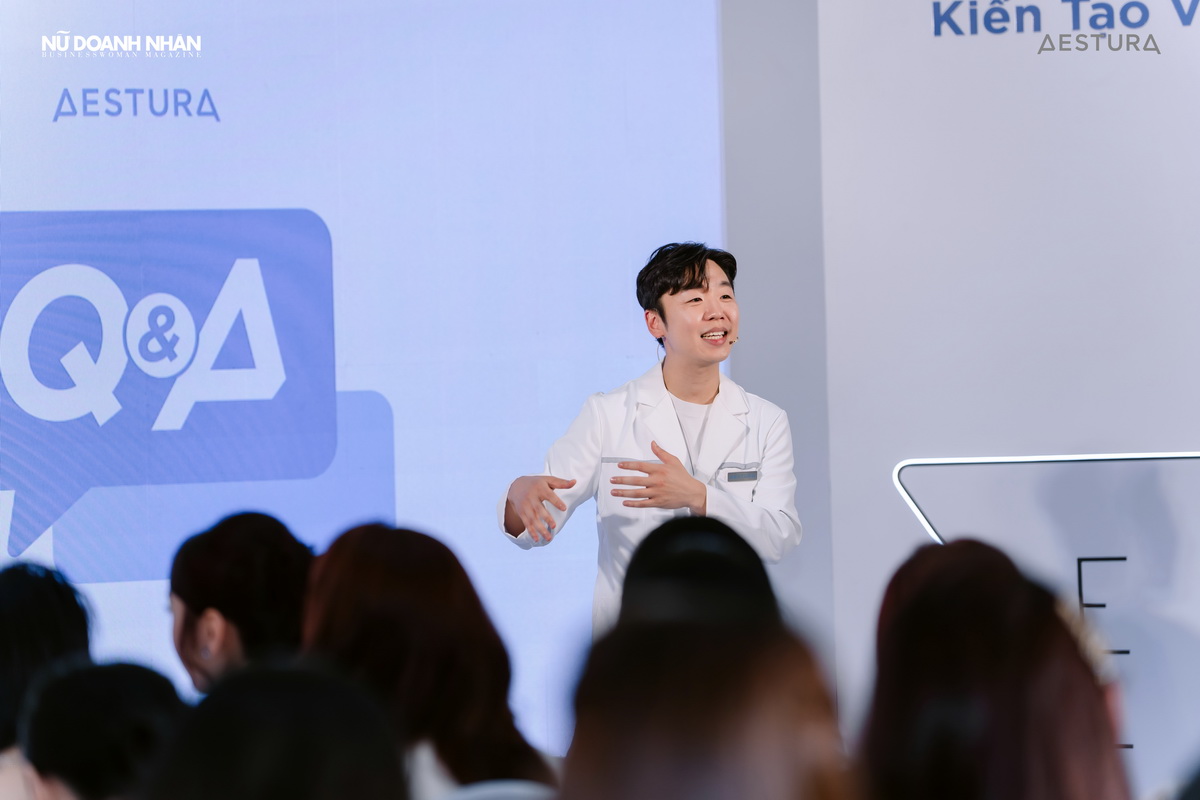 Mr. Kang Huynseo, Brand Manager Leader AESTURA Hàn Quốc