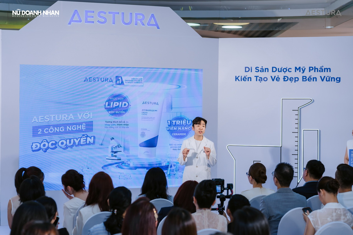 Mr. Kang Huynseo, Brand Manager Leader AESTURA Hàn Quốc