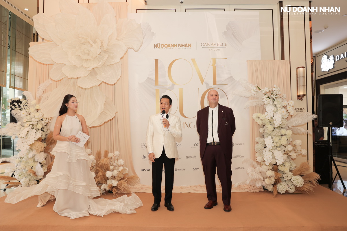 Ông Nguyễn Công Minh, Founder & CEO Tạp chí NỮ DOANH NHÂN phát biểu khai mạc