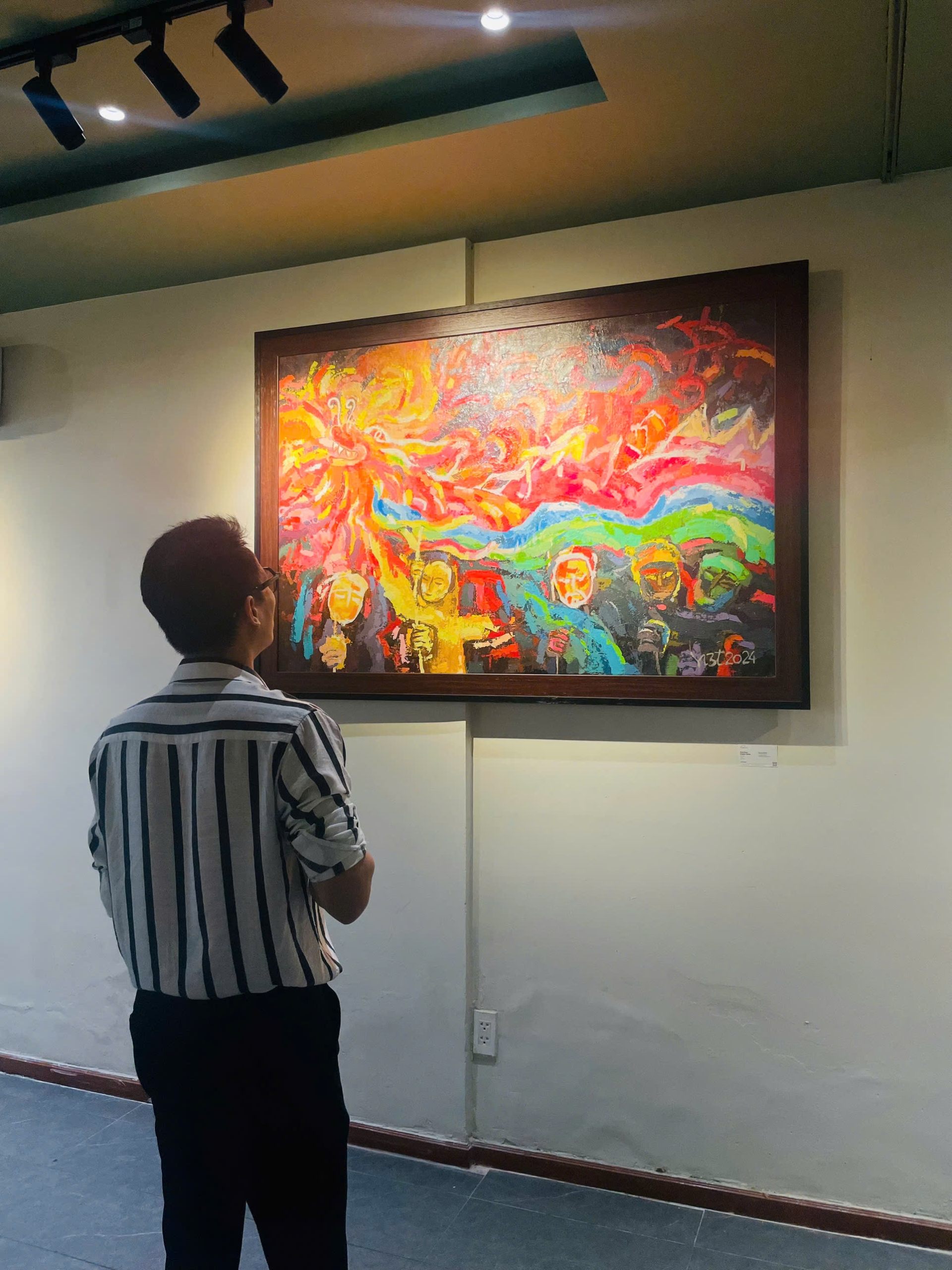 “Dragon Dance” by Phạm Quang Việt.