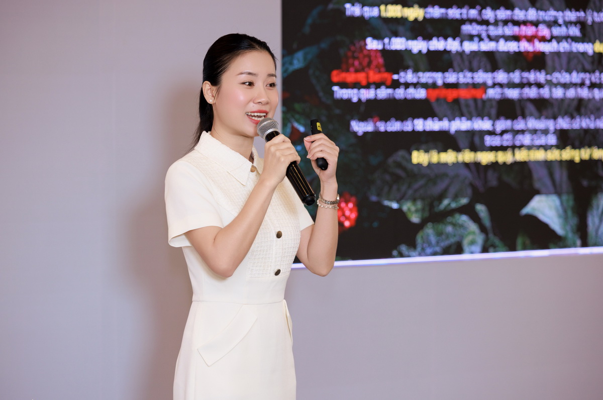 Bà Luna Nguyễn – Chuyên gia đào tạo Sulwhasoo Việt Nam
