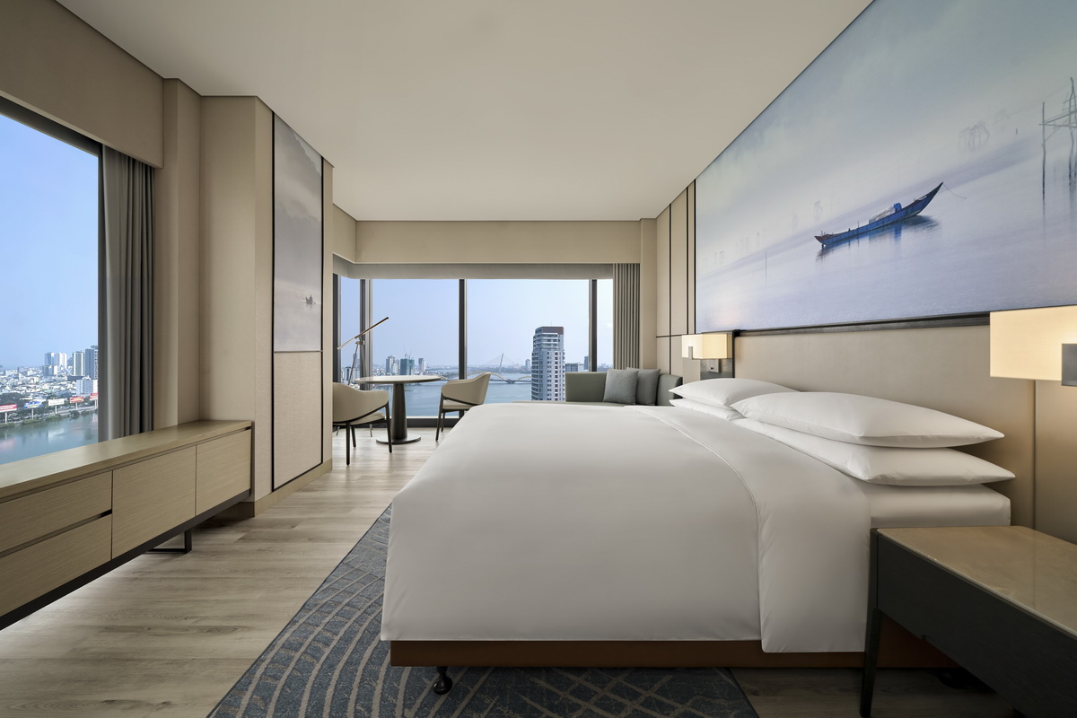 Courtyard by Marriott Danang Han River
